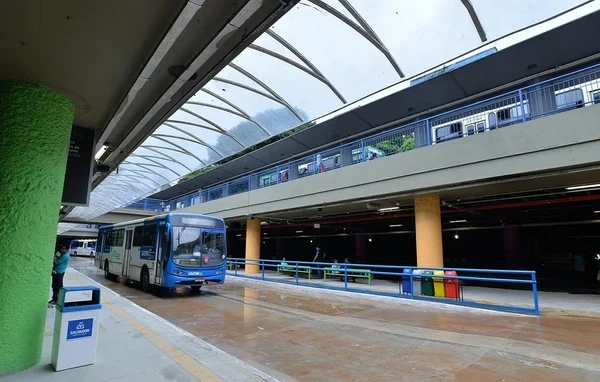 Dez linhas que operam no subsolo da Estação da Lapa passam para térreo do terminal