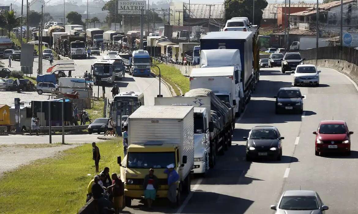 Transalvador monta operação especial de trânsito para Maratona Salvador 2024