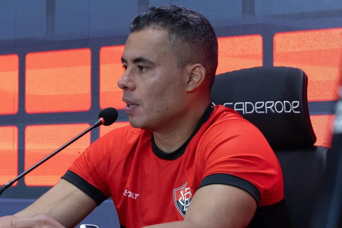 'Cada jogo é uma final': Jair Ventura exalta comprometimento de jogadores após vencer o Inter