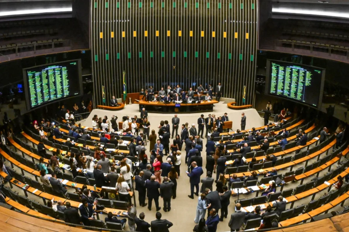 Fim da escala 6x1: quando PEC será votada no Senado?