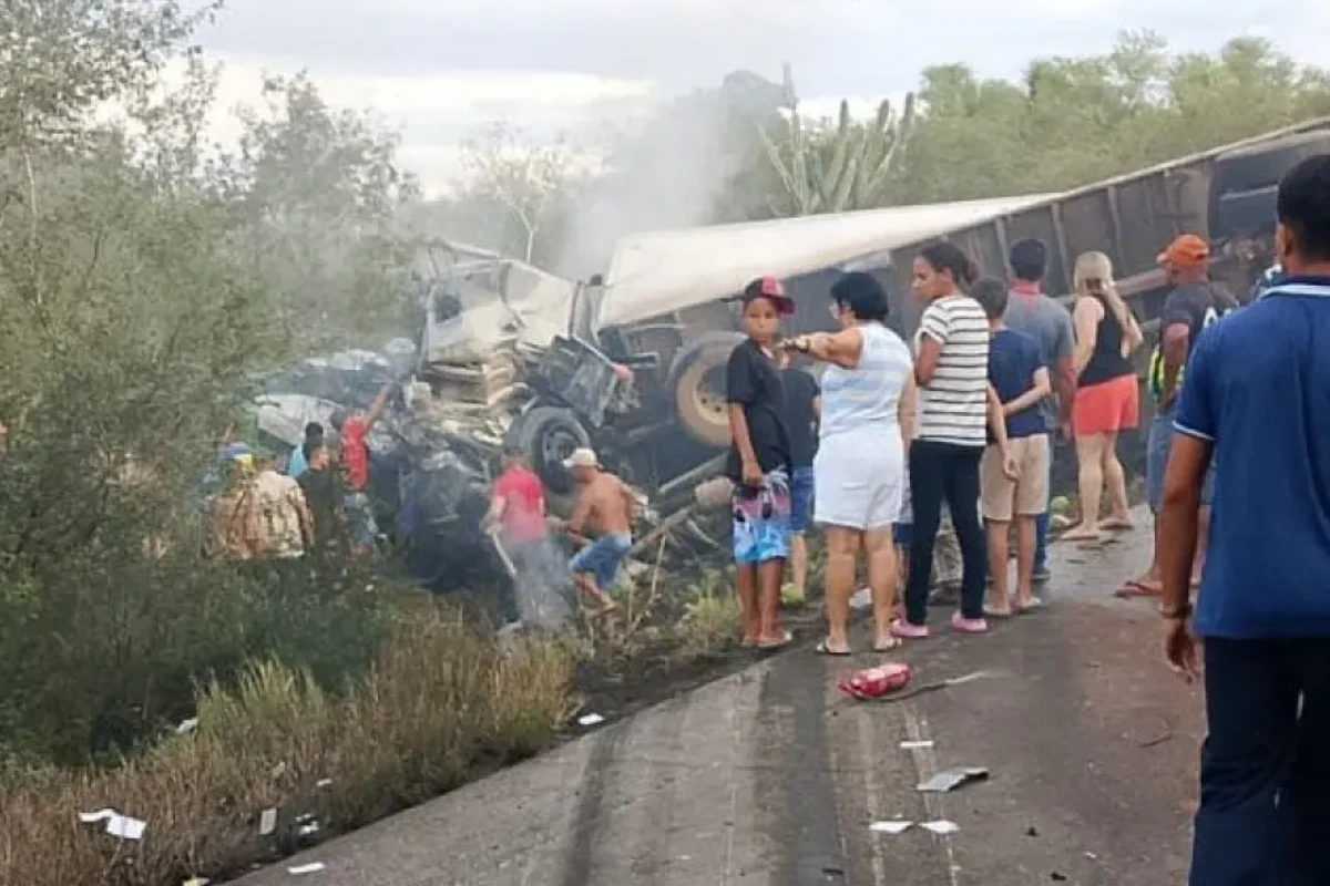 Caminhoneiro envolvido em tragédia com 16 mortos na BR-116 é preso pela polícia