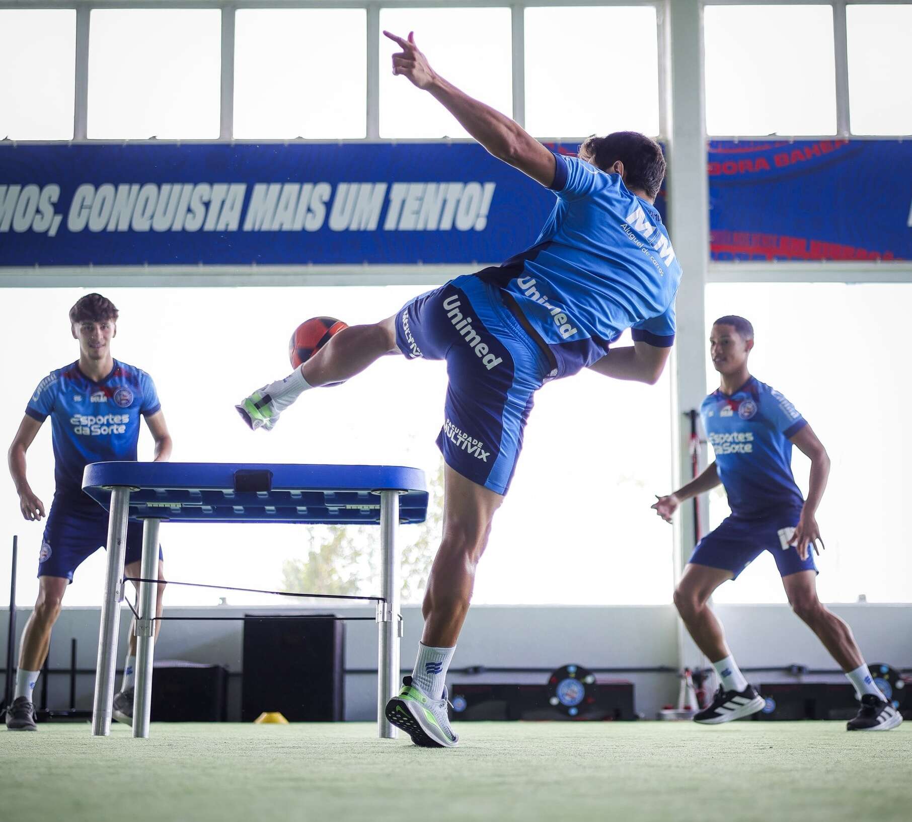 Sem Marcos Felipe, Bahia inicia a preparação para o confronto com o Atlético-GO