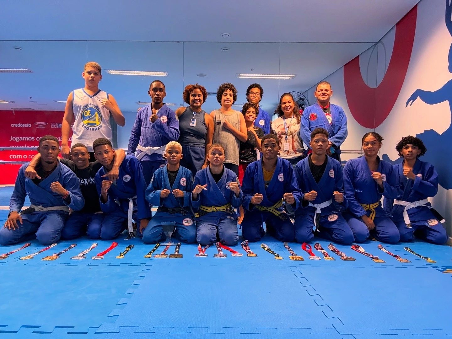 Projeto social na Fonte Nova oferece aulas gratuitas de balé e esportes a 300 jovens