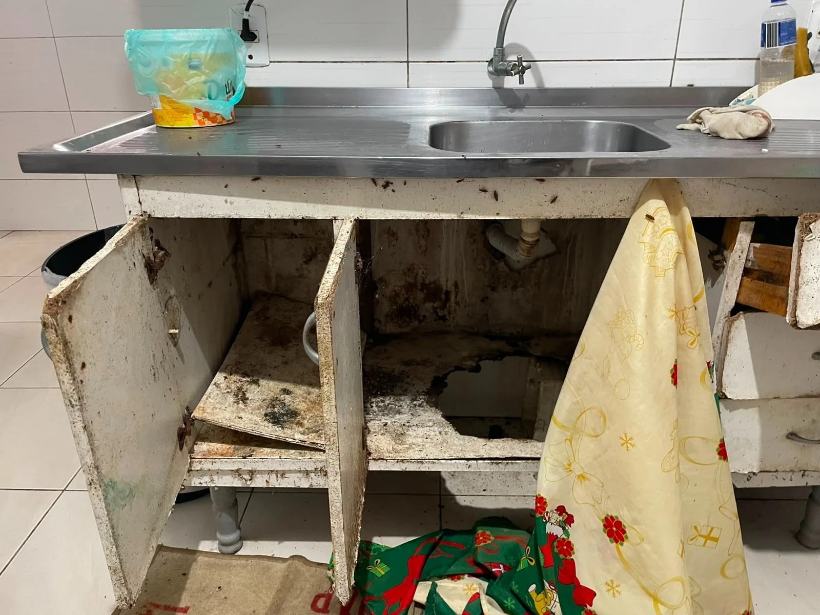 Lar de idosos é fechado em Salvador e gestora é presa em operação