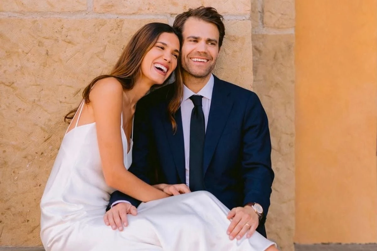 Paul Wesley, astro de 'The Vampire Diaries', se casa com a modelo brasileira