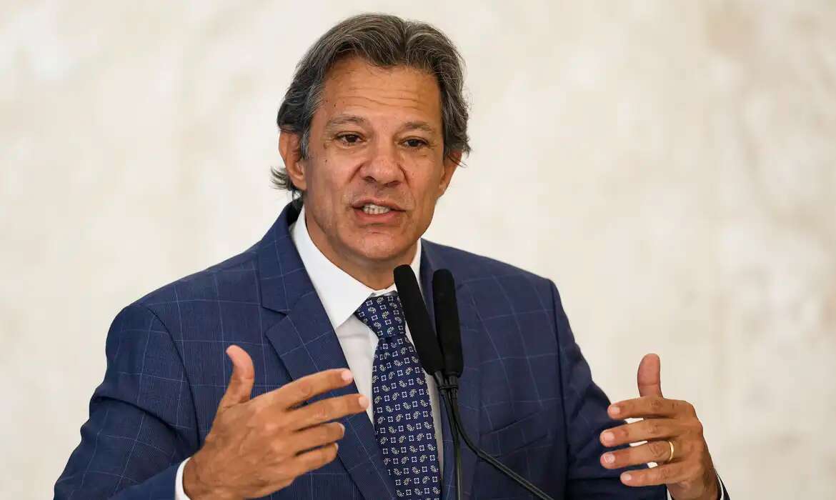 Pacote de corte de gastos pode ser anunciado nesta quinta, diz Haddad