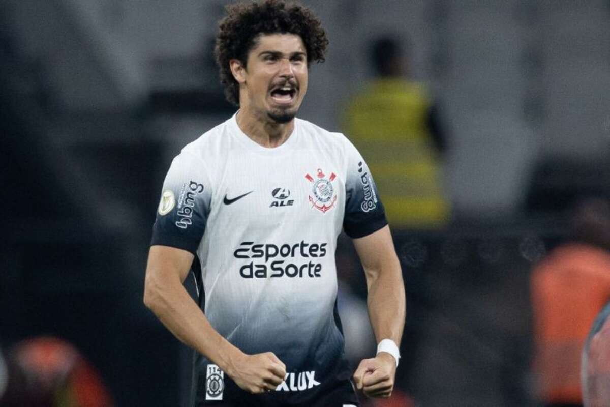 Após laterais, Corinthians perde mais um titular para jogo contra o Vitória