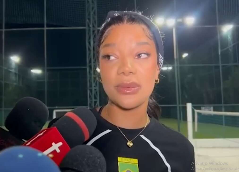 Ludmilla convida famosos para jogo de futebol em dia de lançamento de single: 'A funkmilla está de volta'