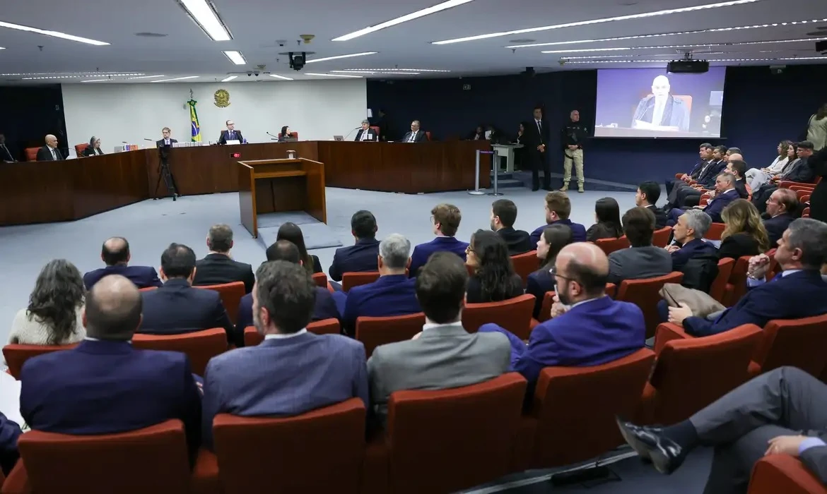 Julgamento no STF será retomado nesta quarta (3); confira como foi o primeiro dia