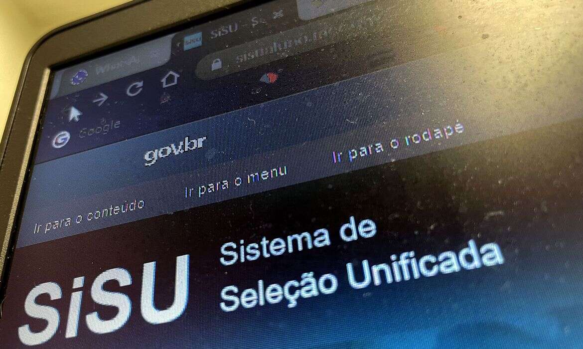 Ufba e UFRB: aprovados no Sisu terão até 3 de fevereiro para fazer a matrícula