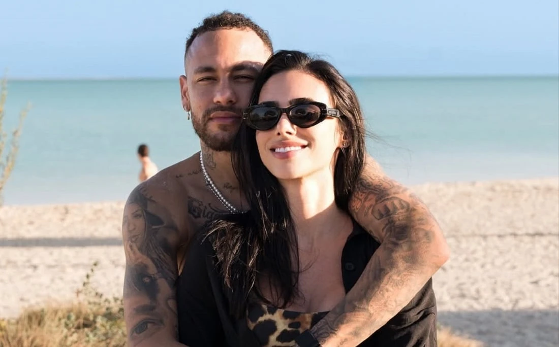 Bruna Biancardi quebra silêncio após suposto climão com Neymar em festa e ironiza: 'Continue assim'