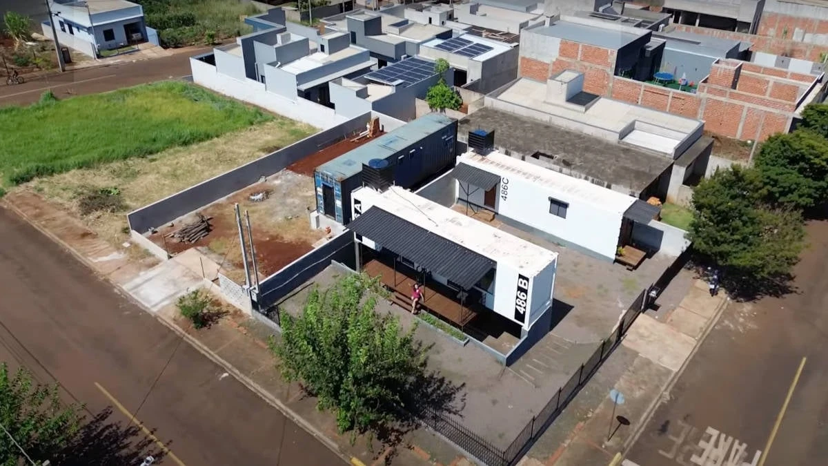 Casa própria com R$ 128 mil? Brasileiros apostam em novo modelo mais barato e rápido