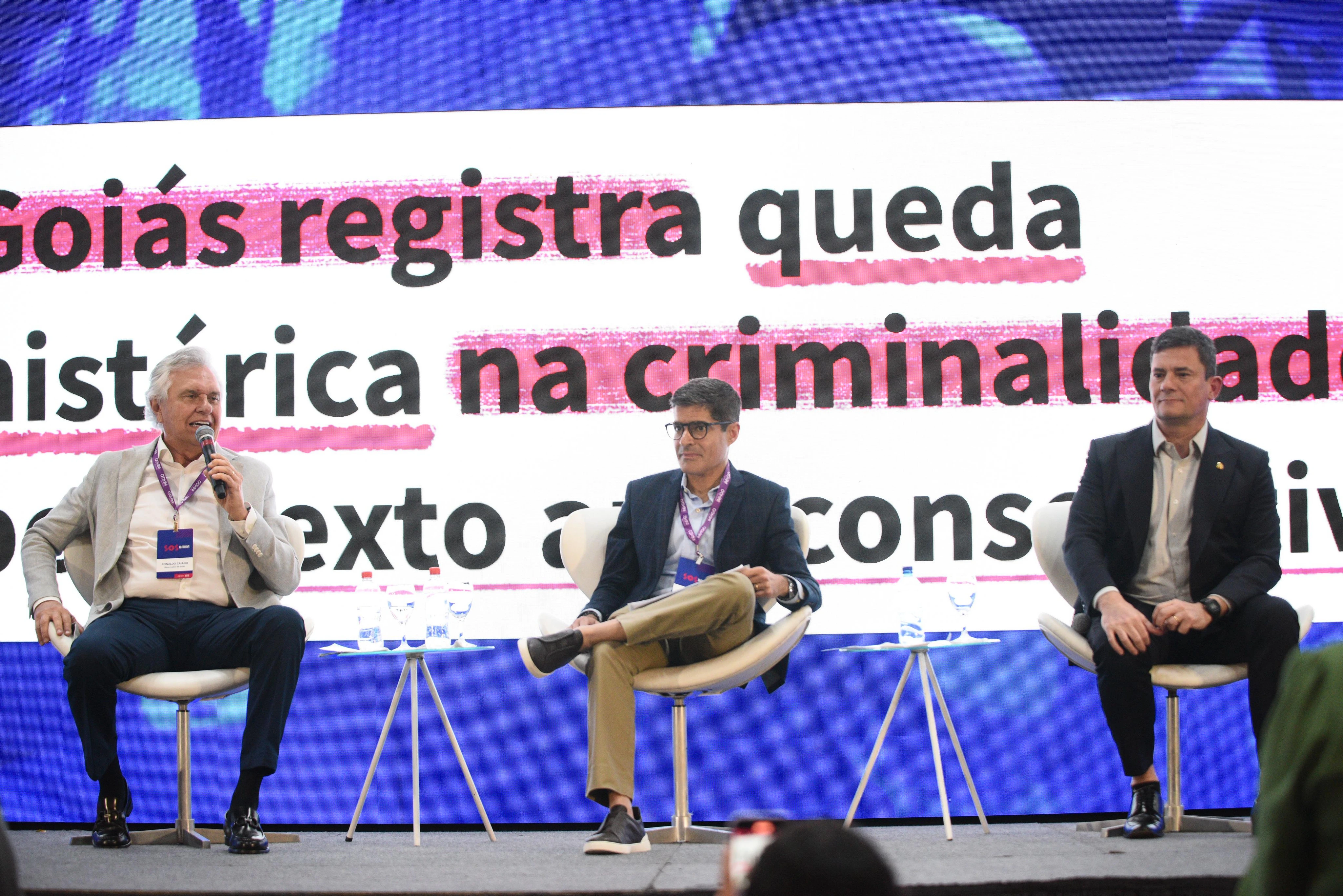 Em evento, ACM Neto propõe carta compromisso com alternativas para combater a violência