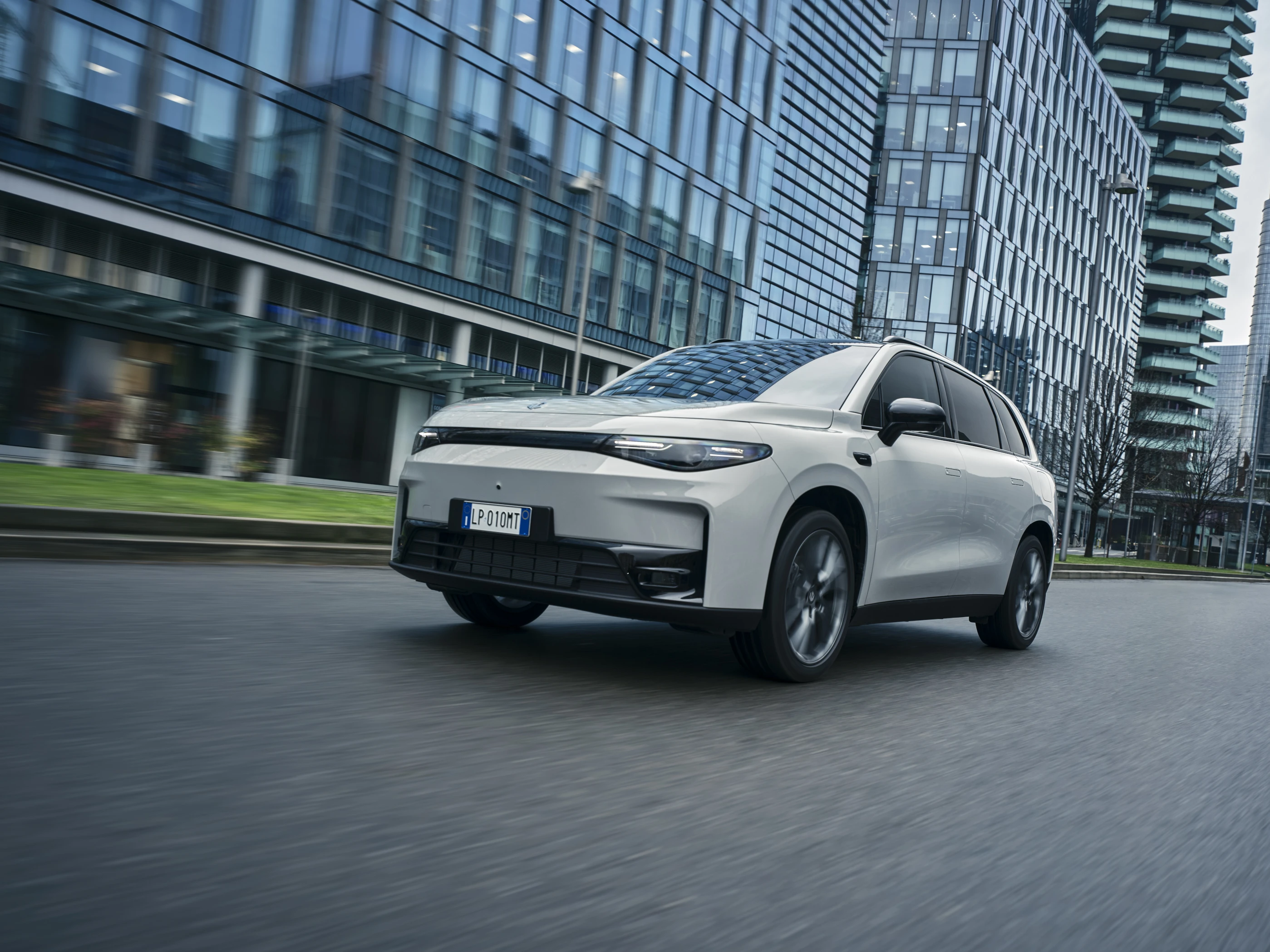 Empresa que controla Fiat terá nova marca no Brasil; conheça a Leapmotor