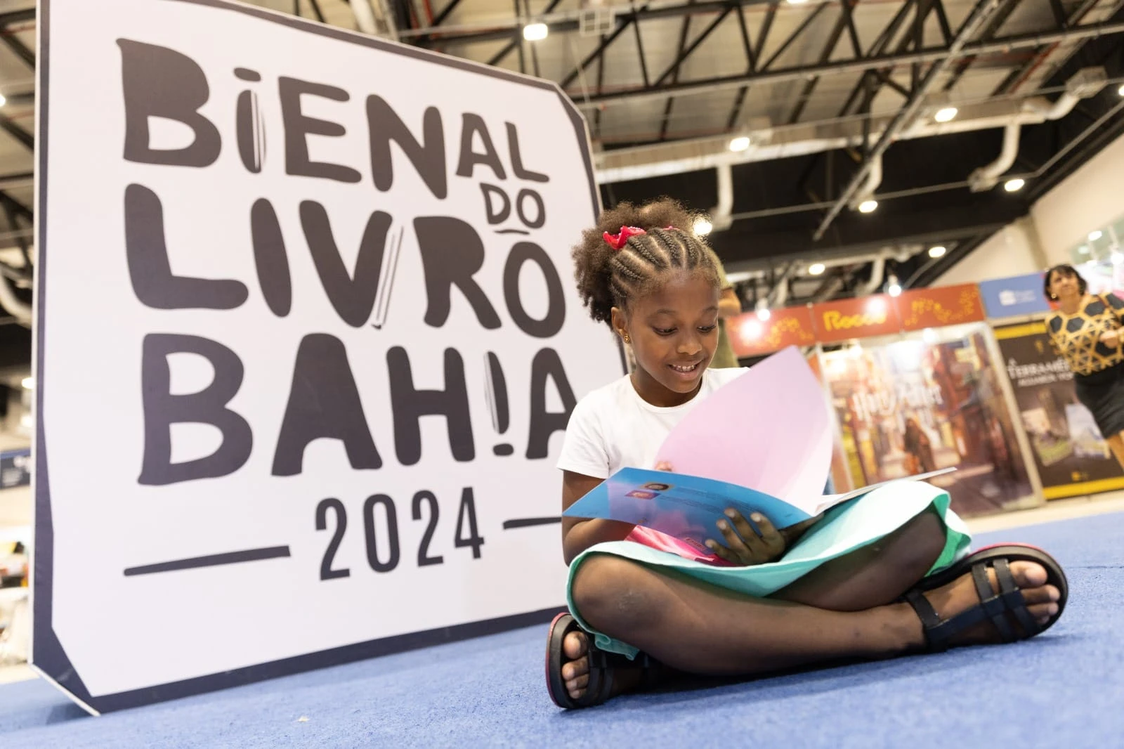 Bienal do Livro Bahia anuncia novidades e terá mais dias em 2026