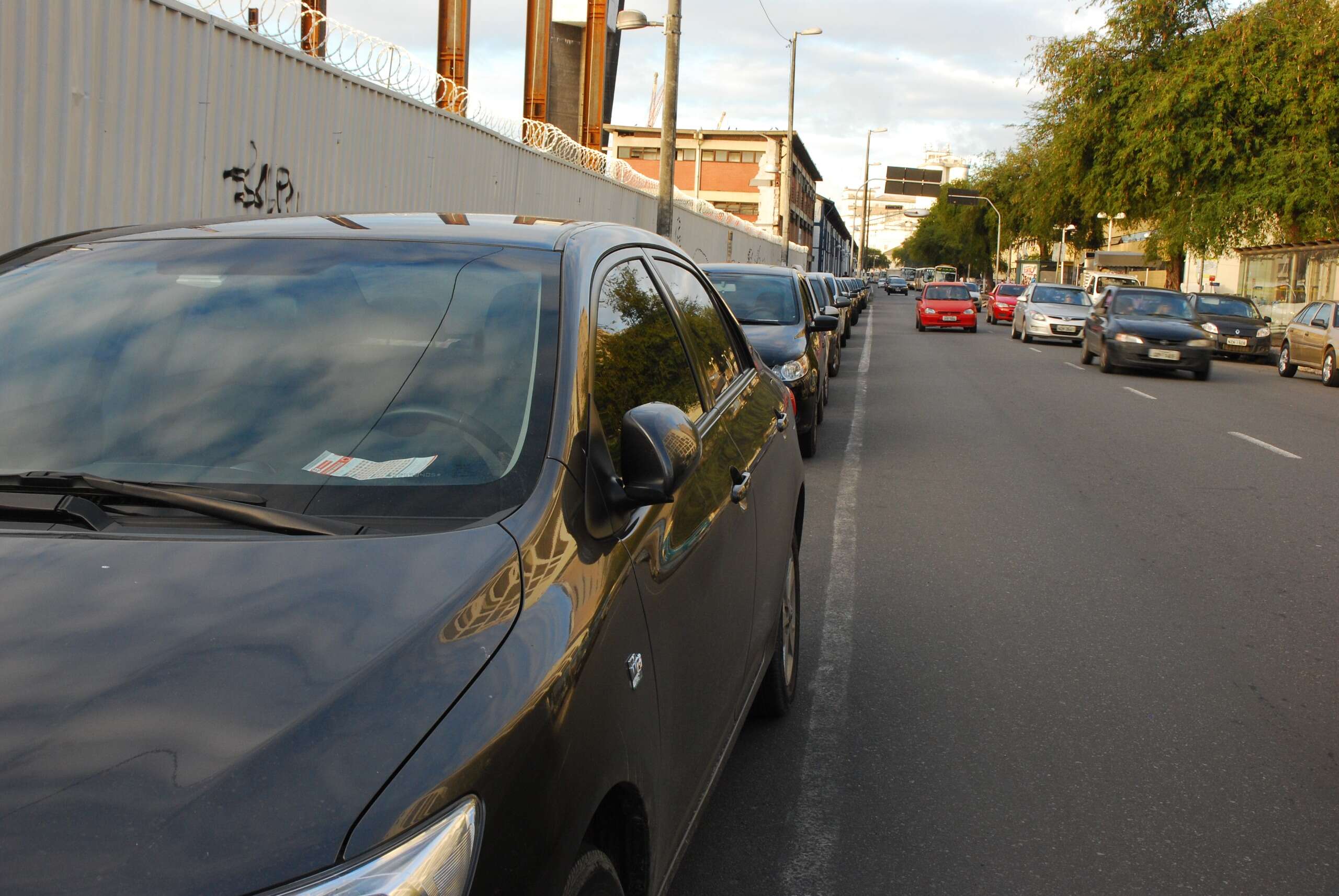 Fim dos flanelinhas: PL quer criminalizar ação de guardadores de carro