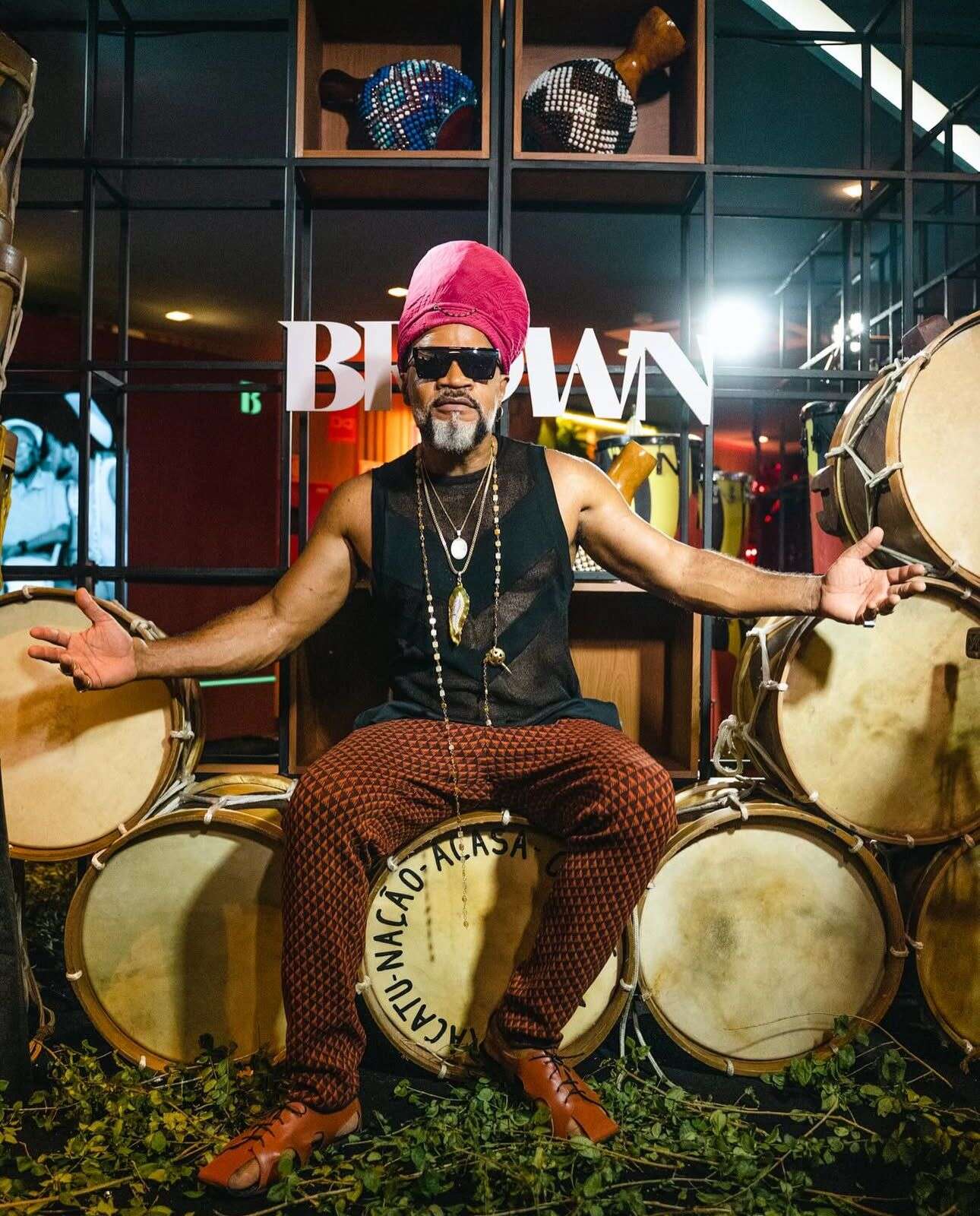 Carlinhos Brown anuncia camarote no Carnaval de Salvador com shows, exposições e celebrações à Axé Music