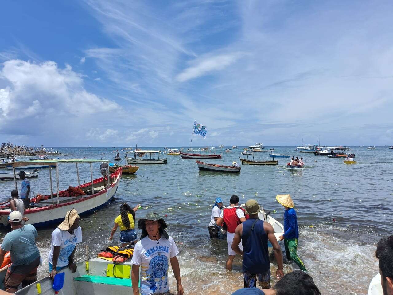 Salvador tem 13 praias impróprias para banho; confira lista e riscos