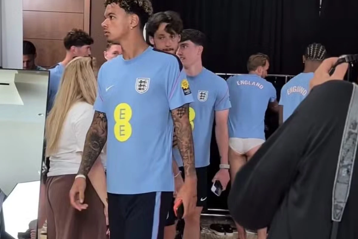Harry Kane de cueca? Bastidor da Inglaterra viraliza e rende enxurrada de piadas antes da Copa