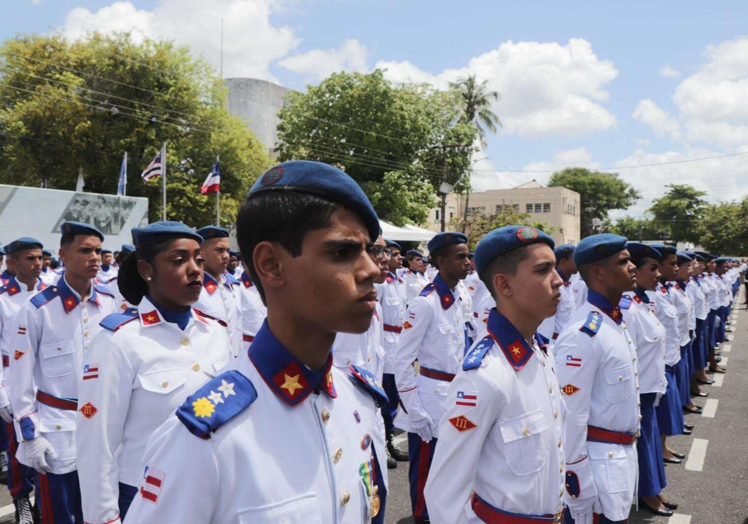 PM sorteia mais de três mil vagas para o Colégio Militar nesta sexta (17)