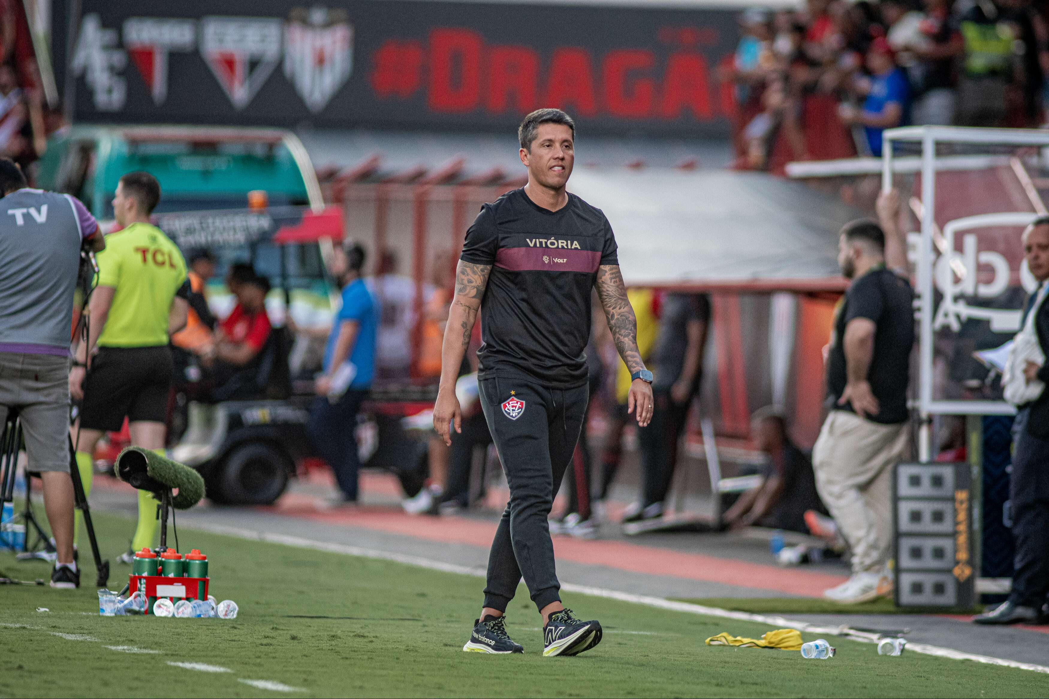 'Muito preparado para reta final': Carpini destaca emocional do Vitória após vencer o Atlético Goianiense