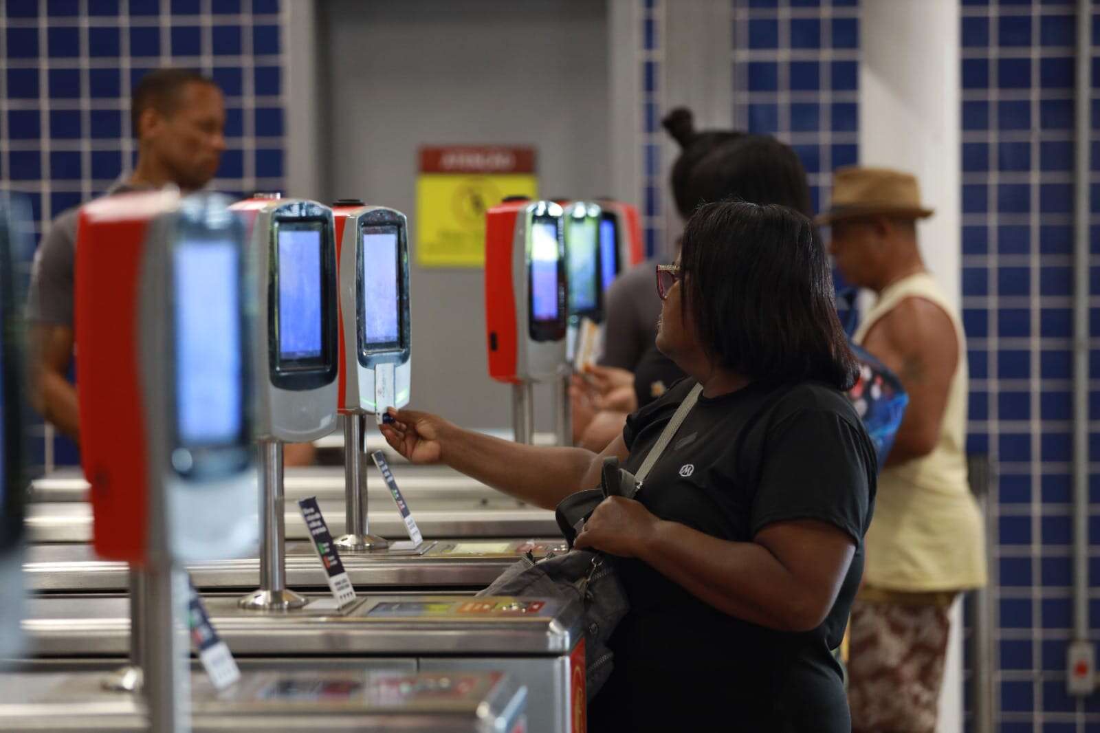 Embarque e desembarque vão mudar na estação de metrô de Águas Claras durante obra