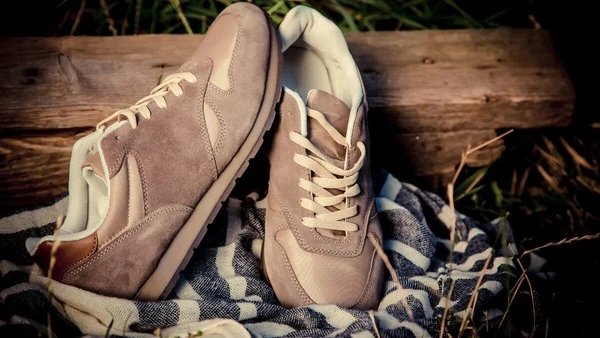 A cor da vez: tênis 'doce de leite' vira febre entre amantes da moda