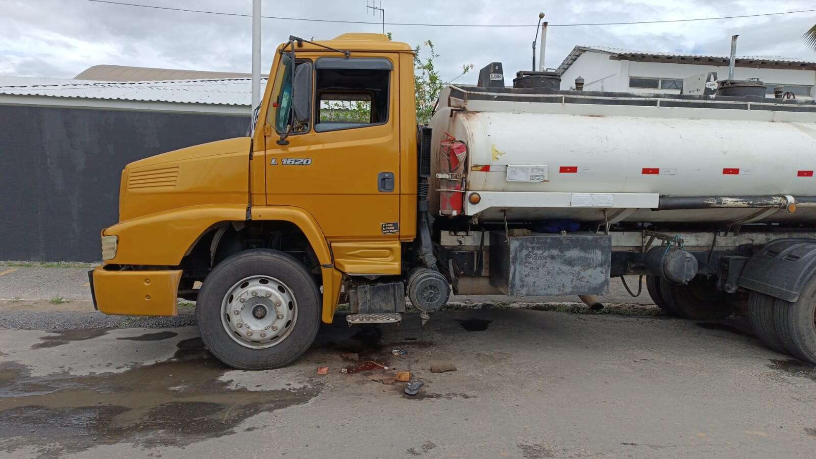 Caminhoneiro assassinado transportava R$ 85 mil em gasolina