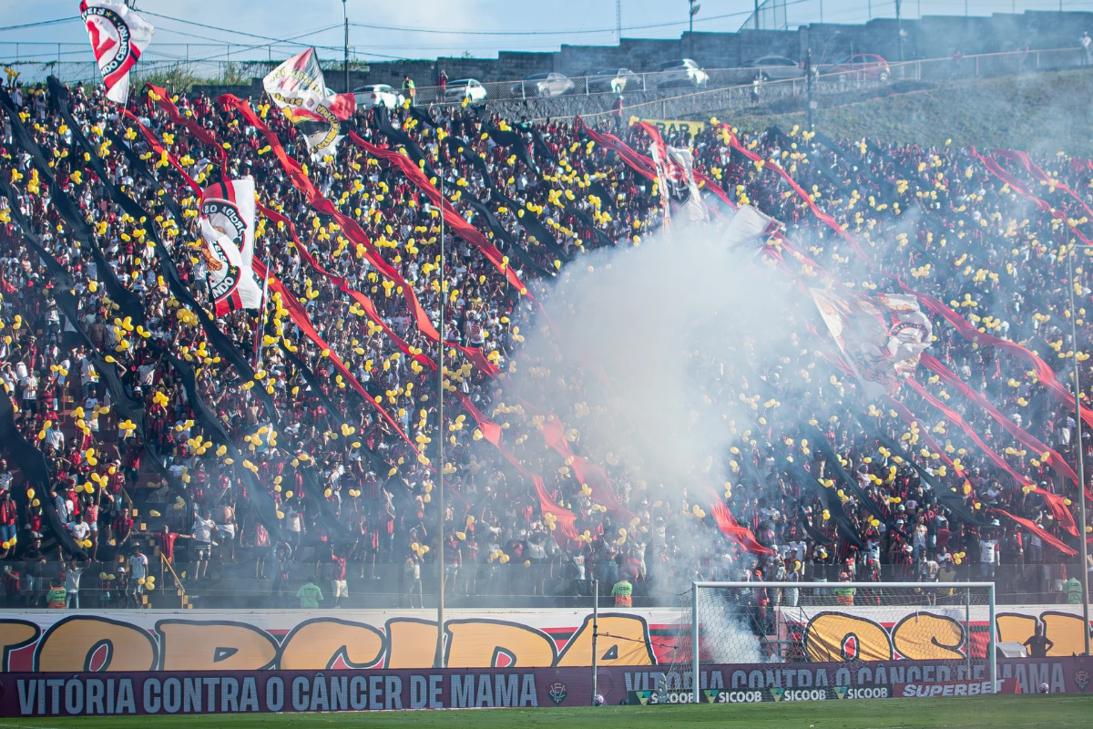 Vitória mantém promoção de ingressos para duelo contra o Botafogo; veja valores e locais de venda
