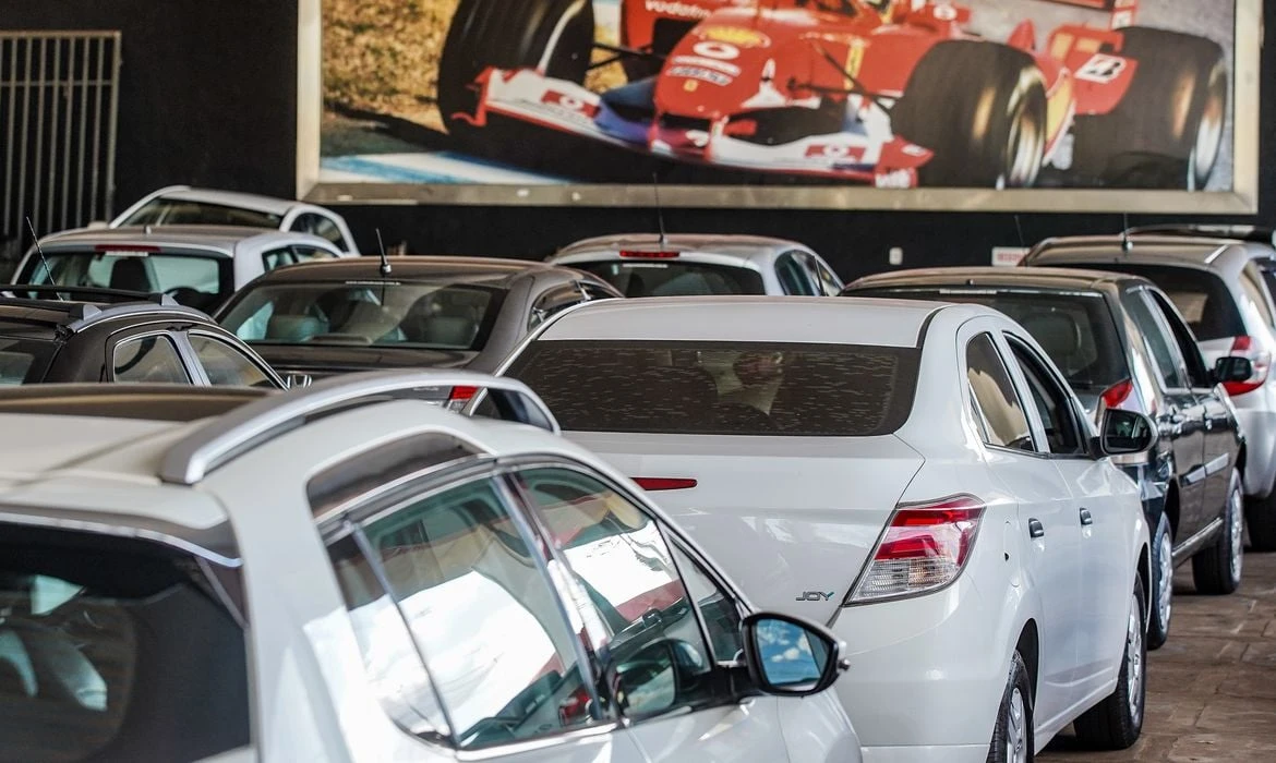 Carros populares terão IPI zero; saiba os modelos e quando medida começa a valer