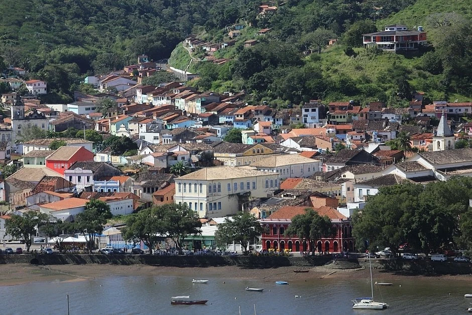 Duas pessoas são encontradas mortas e com as cabeças decepadas em Cachoeira