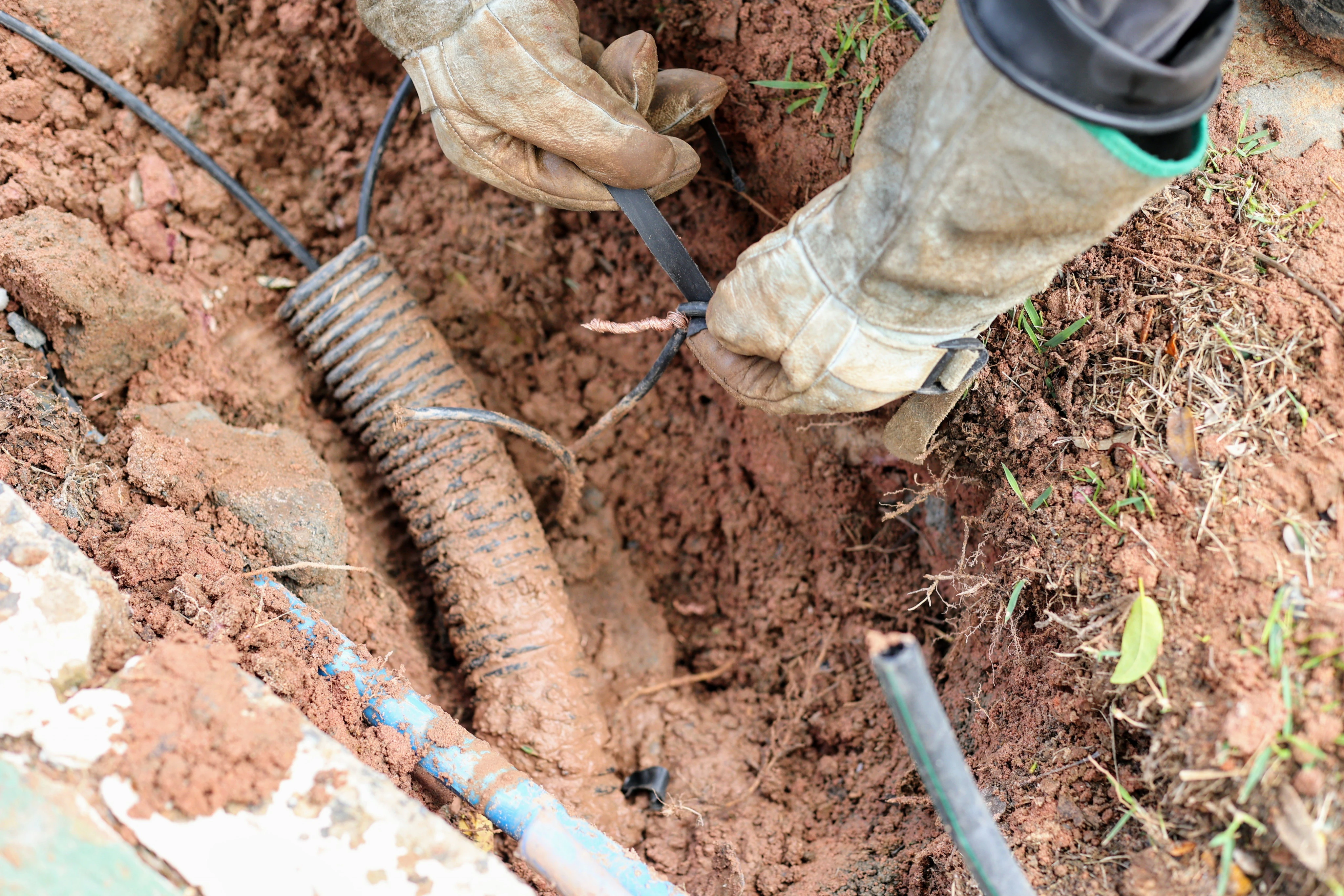 Prejuízo causado por furtos e vandalismo na iluminação pública em Salvador ultrapassa R$ 3,6 milhões