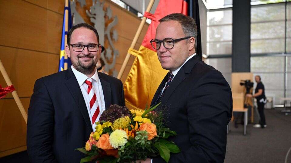 Erfurt Landtagspräsident in Thüringen gewählt: 