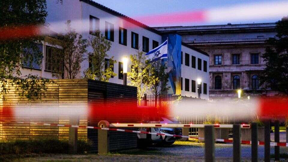 Schüsse nahe Israels Konsulat Verdächtiger in München wohl mit Bezug zu islamistischer HTS