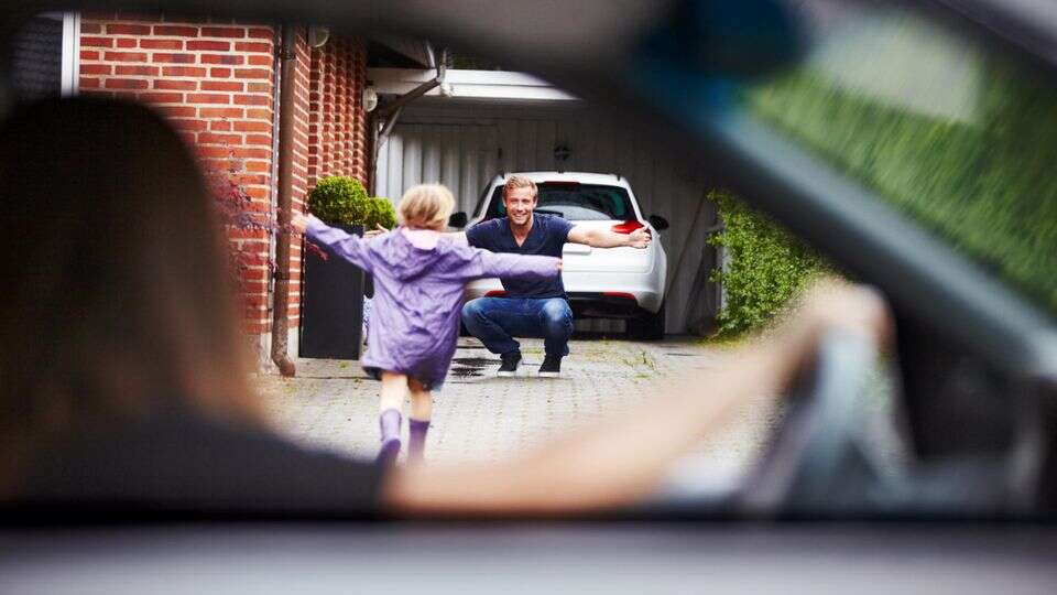 Getrennte Eltern Eine Woche bei Mama, eine bei Papa – warum das Wechselmodell für Kinder oft gut ist