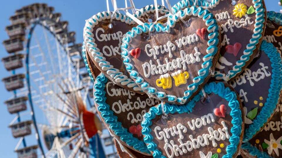 Bier, Schweinshaxe & Co. Wiesn-Wahnsinn: So teuer ist der diesjährige Oktoberfestbesuch