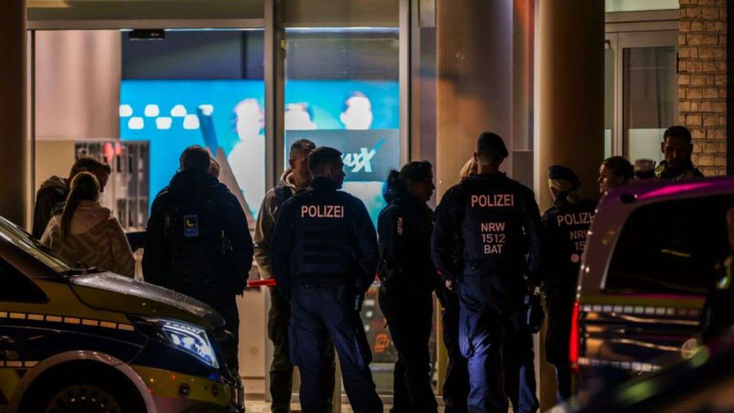 Polizeieinsatz: Nach Vorfall in Krefeld: Polizei ermittelt weiter