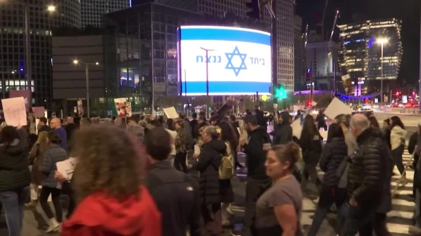Video: Trauer nach Tod dreier Geiseln: 