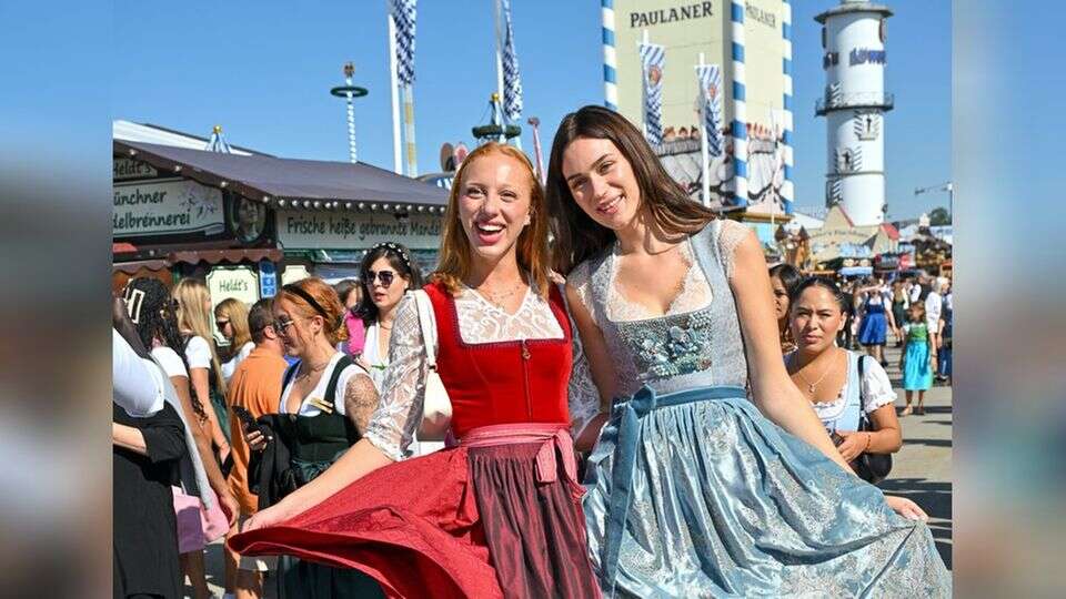 Oktoberfest 2024 Diese Promis waren beim Wiesn-Anstich dabei