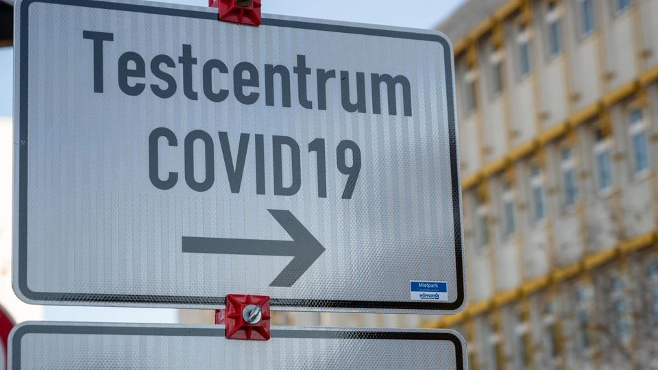 Erstmals seit August weniger als 500 Neuinfektionen verzeichnet