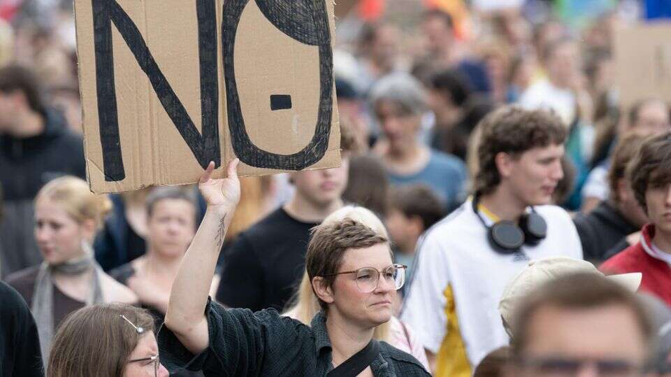 Landtagswahlen Waren die Demos gegen Rechtsextremismus wirkungslos, Herr Rucht?