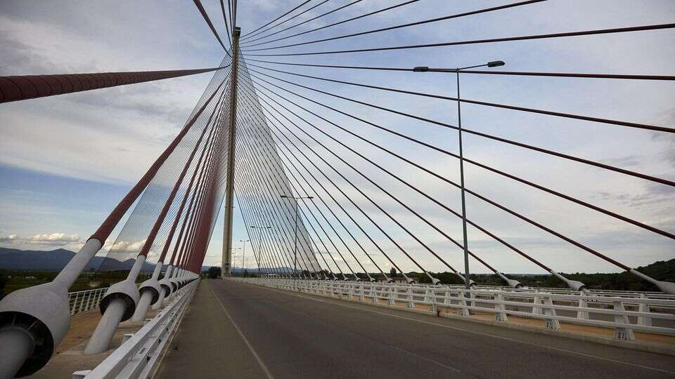 Spanien Brite klettert für Handyfotos auf Brücke und verunglückt tödlich