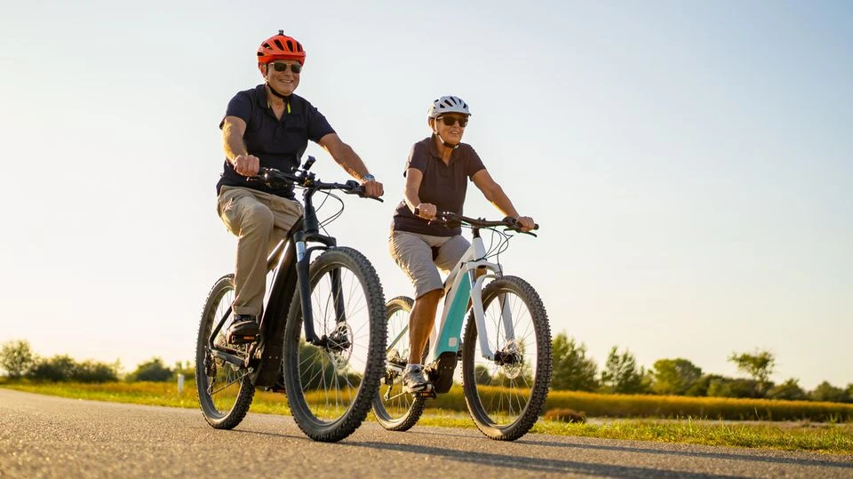 Jeder Zehnte besitzt bereits ein E-Bike