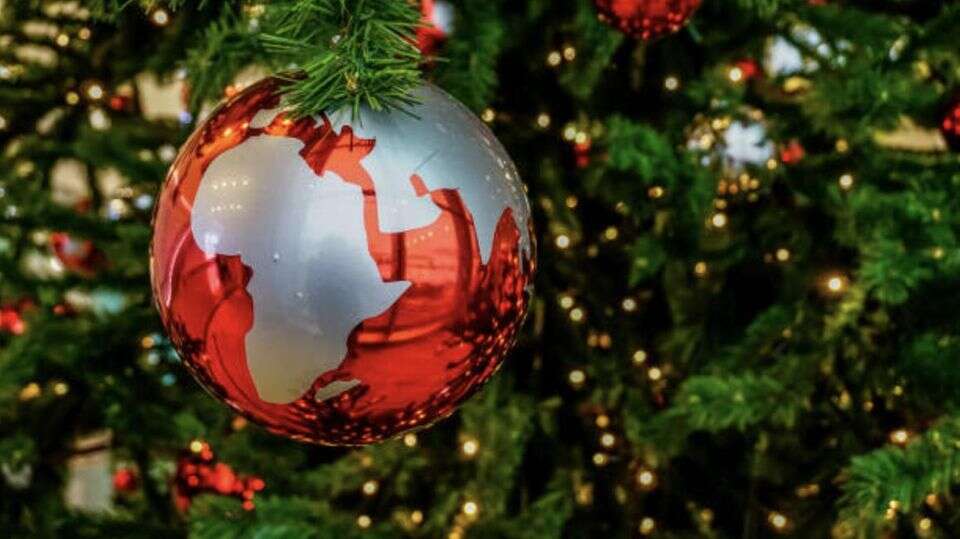 Weihnachten weltweit Eine Reise um die Welt: Vier Weihnachts-Traditionen aus anderen Ländern, die Sie in Ihr Fest integrieren können