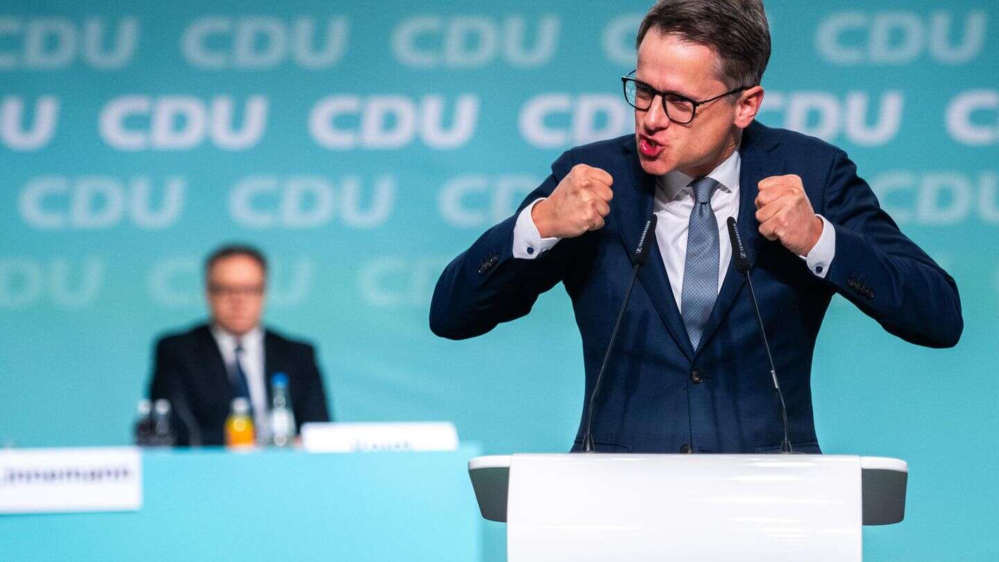 CDU stellt neues Parteiprogramm vor: Pflichtjahr, Atomkraft, weniger Migration