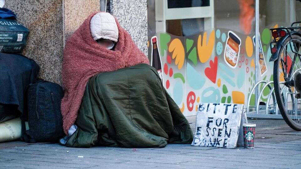 Linken-Anfrage Gewalt gegen Obdachlose drastisch gestiegen