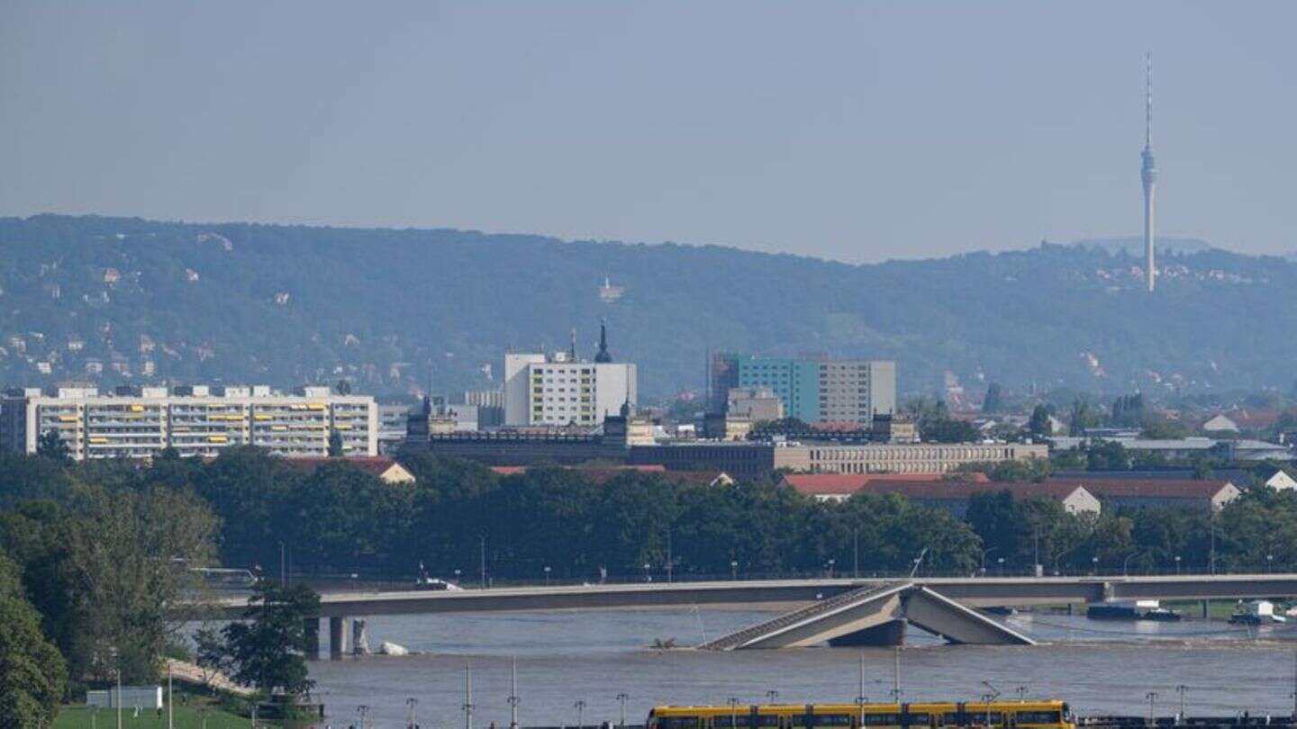 Hochwasserentwicklung: Elbe-Hochwasserscheitel in Sachsen für Nachmittag erwartet