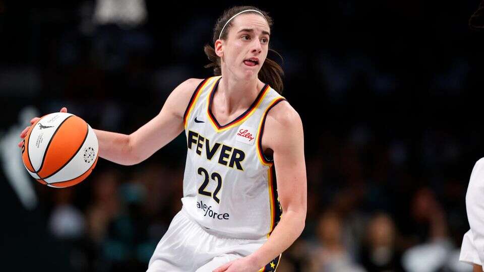 Phänomen Caitlin Clark Wie eine 22-Jährige im Alleingang Frauen-Basketball in den Mainstream schießt