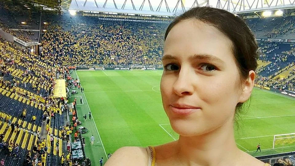 Ich bin eine Frau und Fußball-Fan! Hast du ein Problem damit?