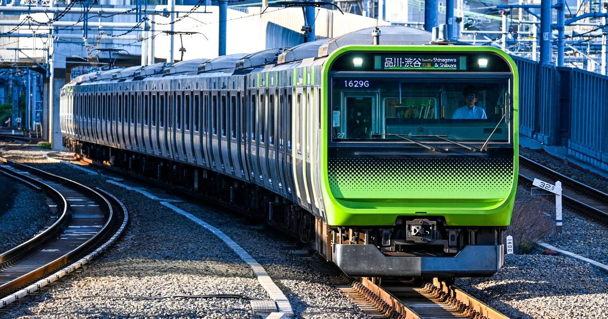 JR東・東京メトロなど首都圏鉄道9社、国内初「日傘」シェア導入。“日傘男子”ニーズねらう